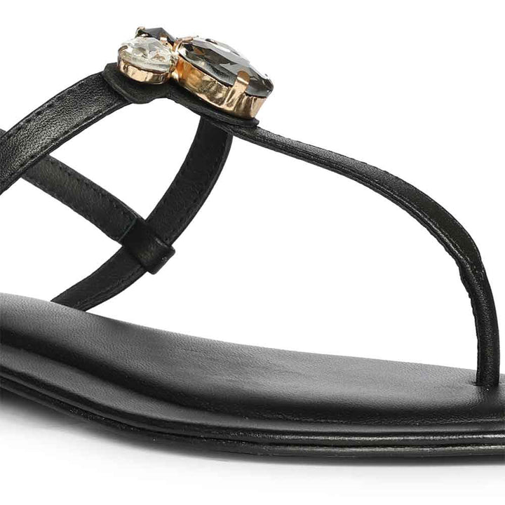 Stylish leather sandals for ladies