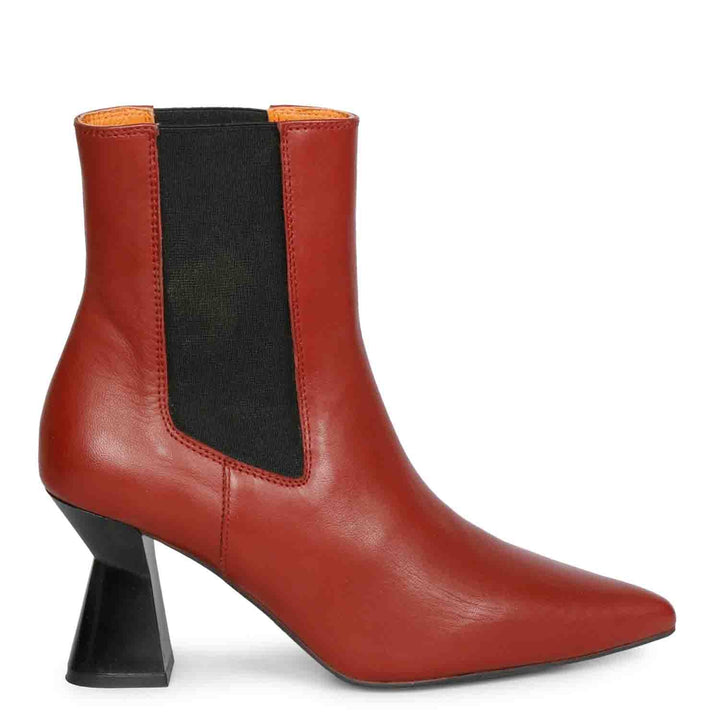 Women’s rust leather Chelsea boots USA