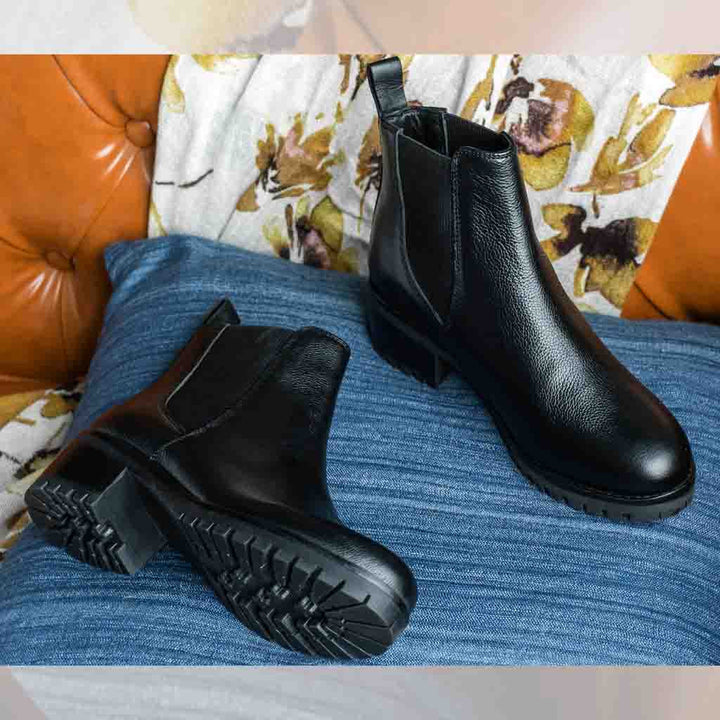 Buy Sophia leather ankle boots online USA