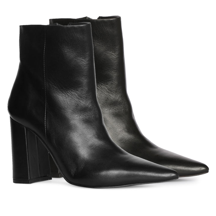 Hana - Ankle Boots