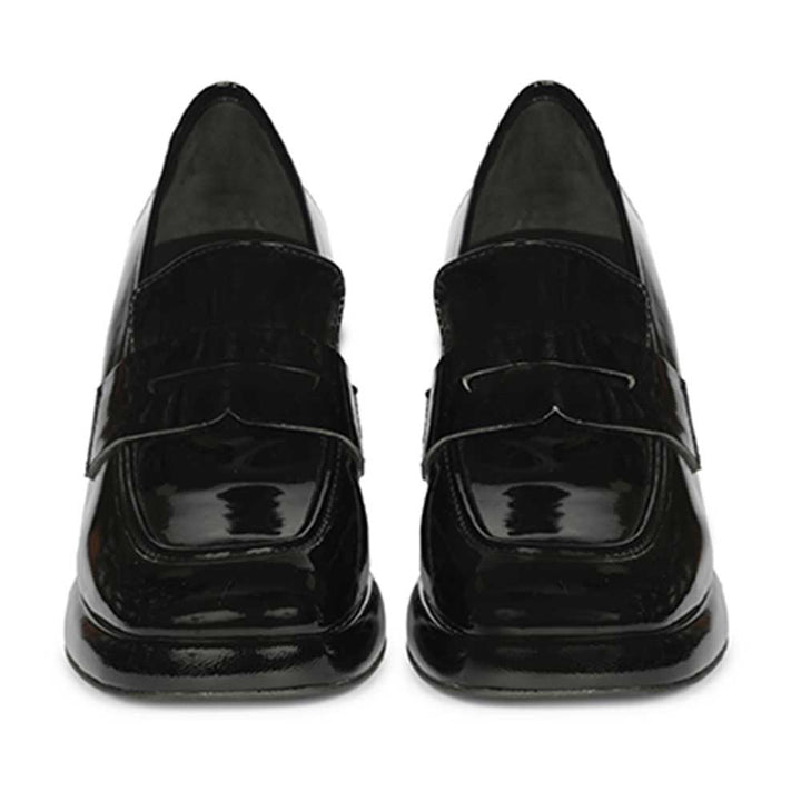 Saint Belen Black Crinkle Patent Moccasins