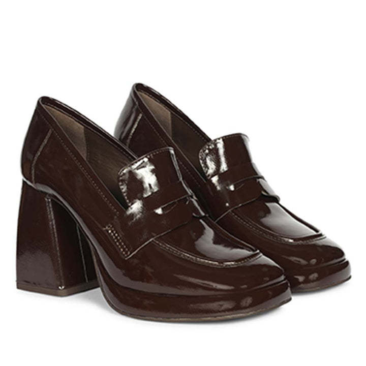Saint Belen Choco Brown Crinkle Patent Moccasins