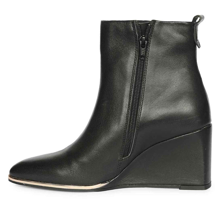 Saint Maelis Black Leather Wedge heel Ankle boots