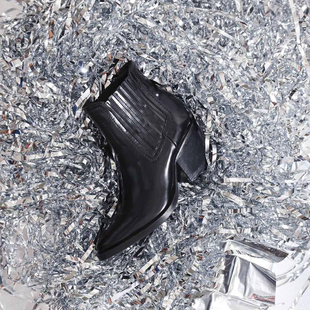 Saint Eleanor Black Patent Leather Chelsea Boots - SaintG India