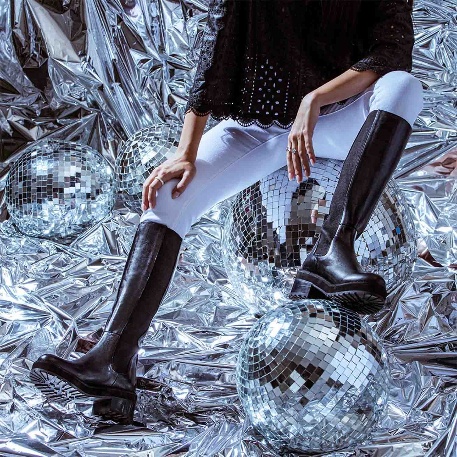 ヨーロピアンロング Saint Adriana Black Leather Knee High Long Boots – SaintG USA