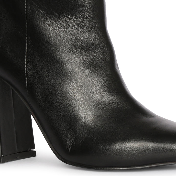 Hana - Ankle Boots