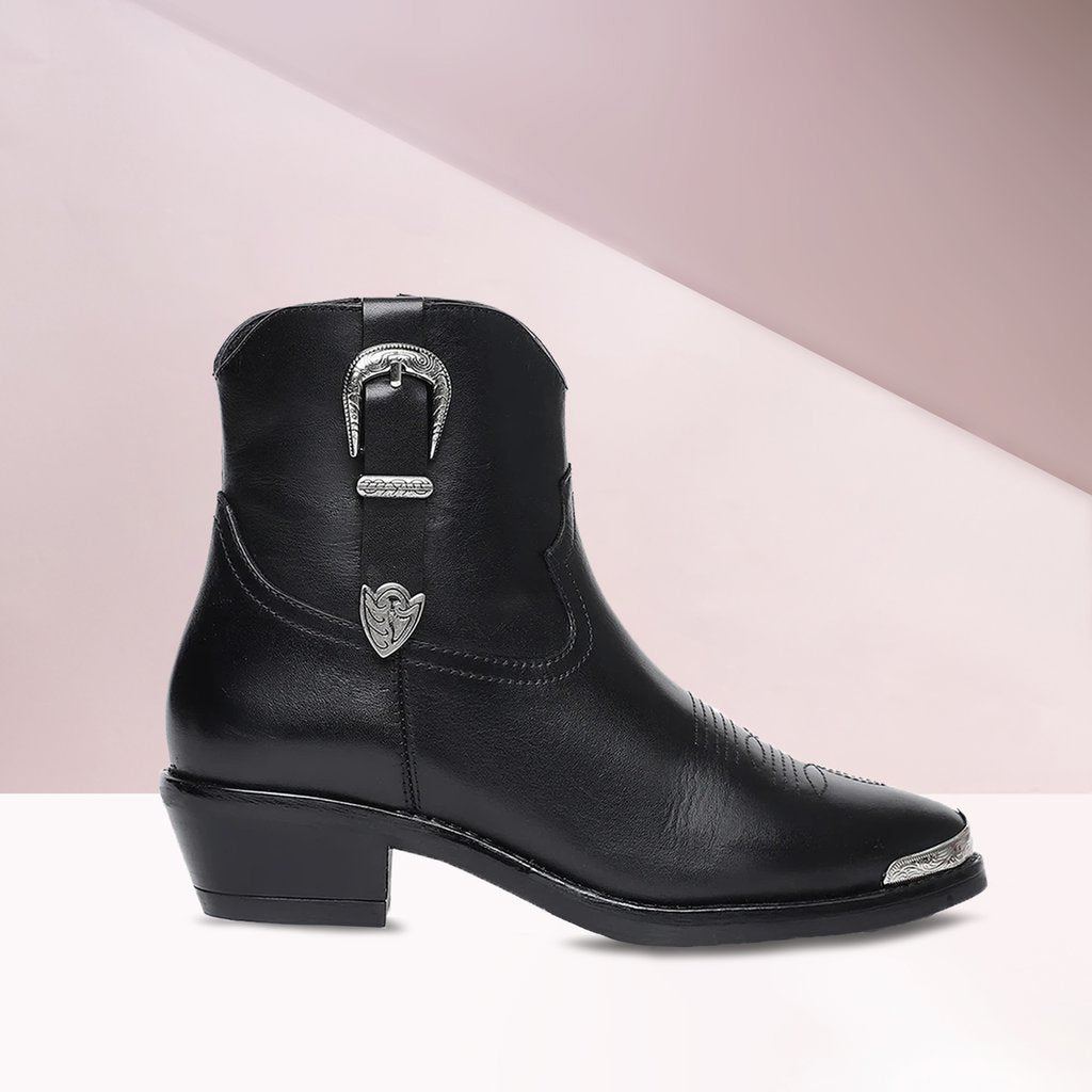 Saint Gessica Buckle Decorative Leather Ankle Boots