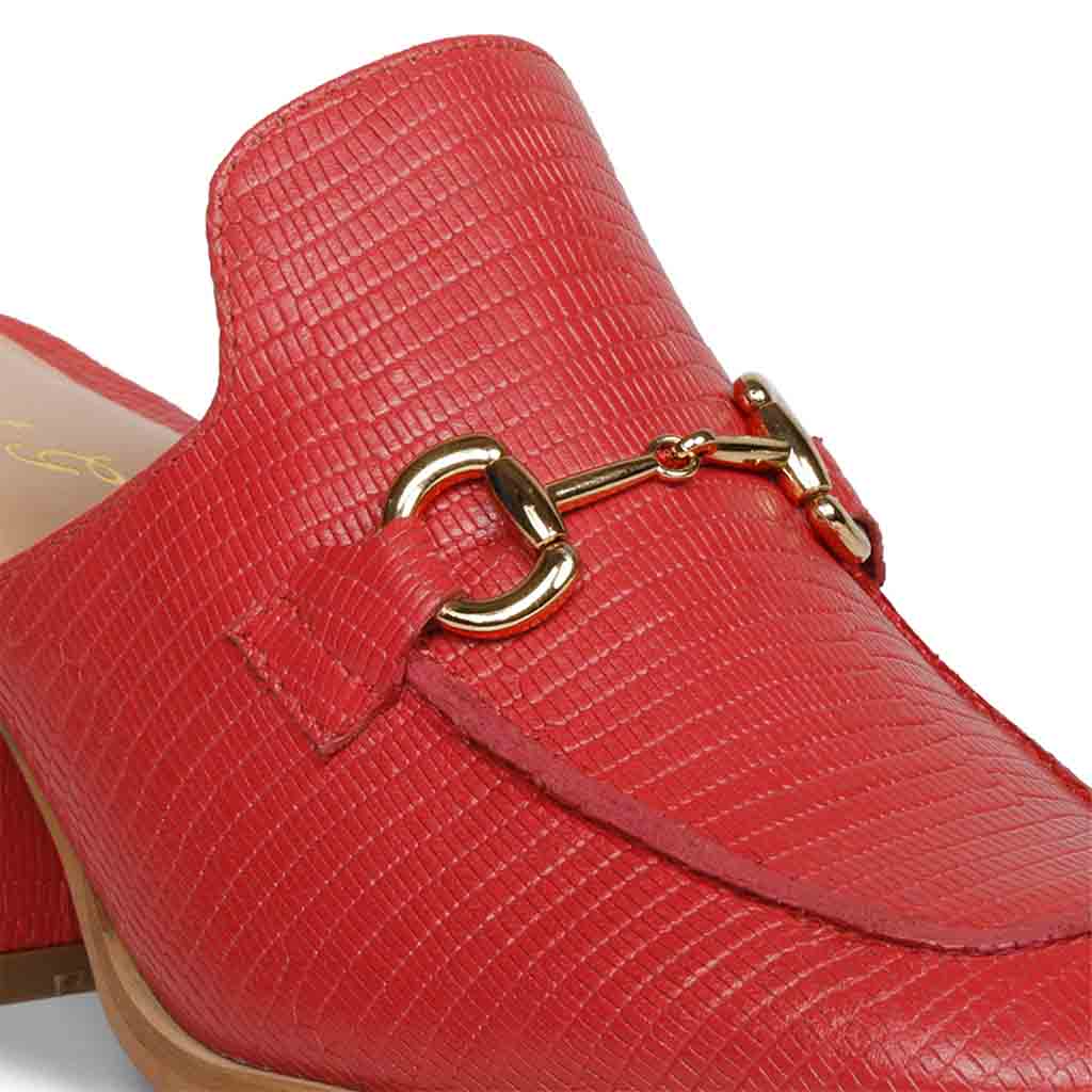 Step out in confidence with Saint Jasmine's red lizard moccasins, a perfect blend of fashion and comfort