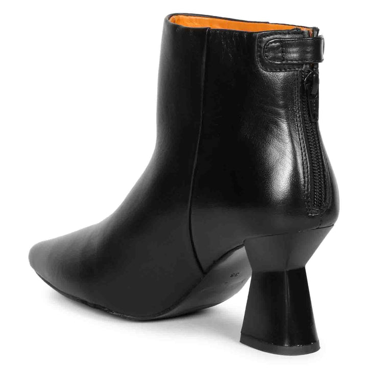 Saint Mélanie Black Leather Back Zip Ankle Boots