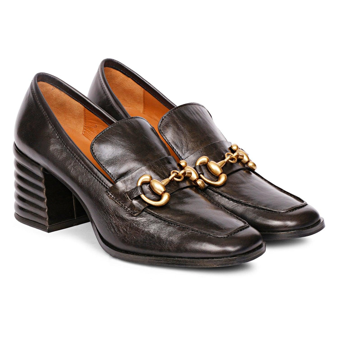 Saint Vera Black Leather Handcrafted Shoes