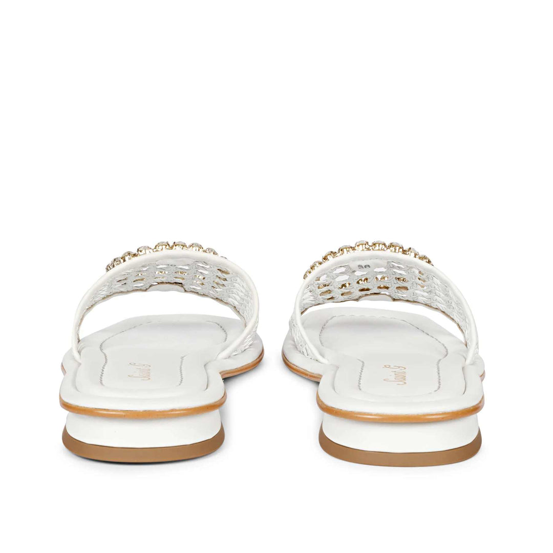 Saint Carly Off White Leather Flat Sandal.