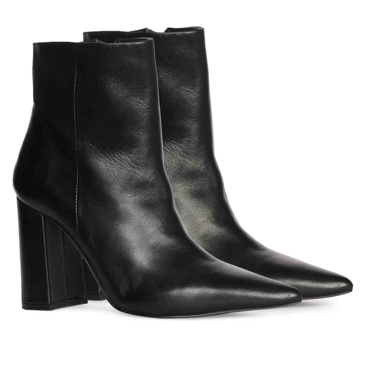 Saint Hana Handcrafted Ankle Boot