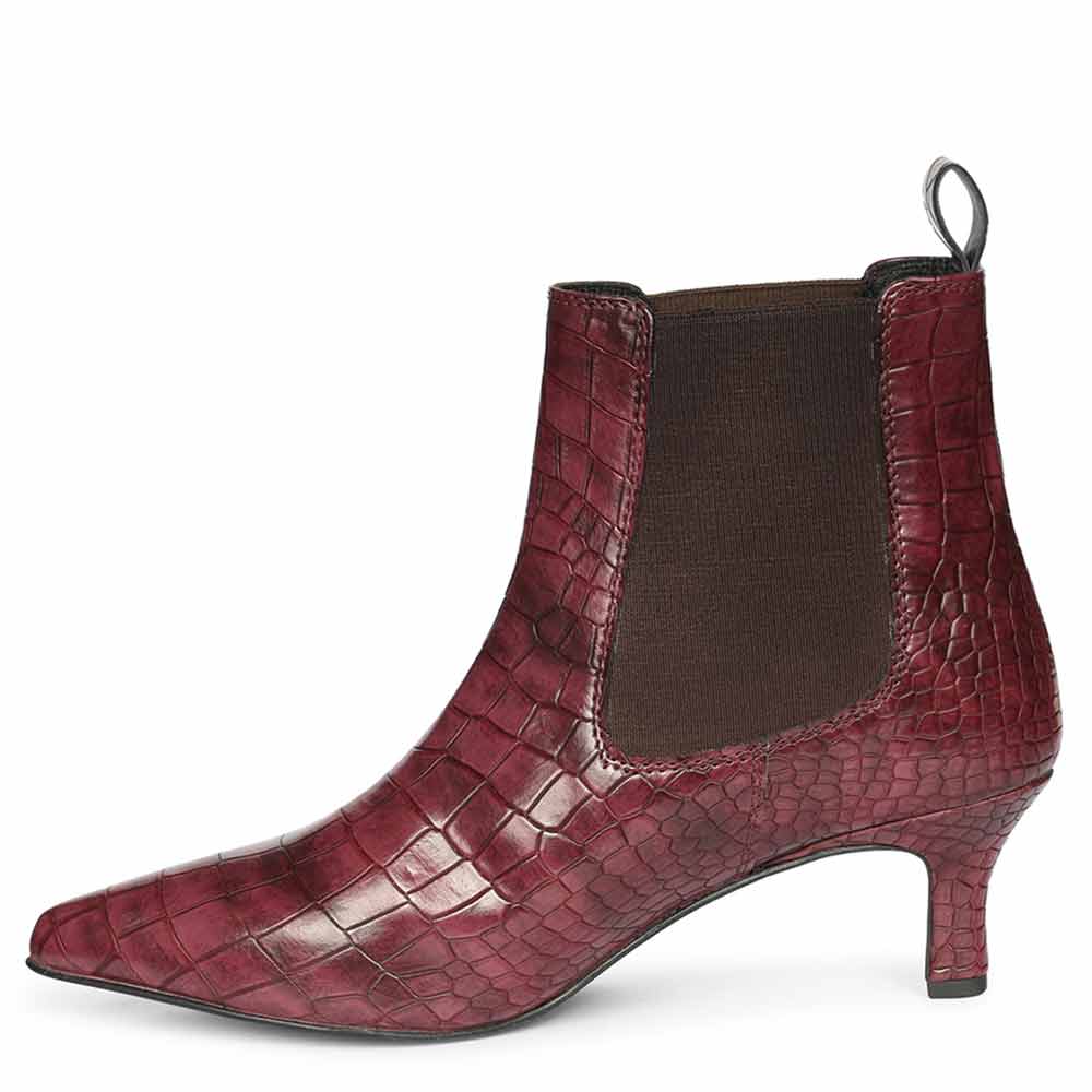 Saint Chloé Brown Print Leather Kitten Heel Ankle Boots