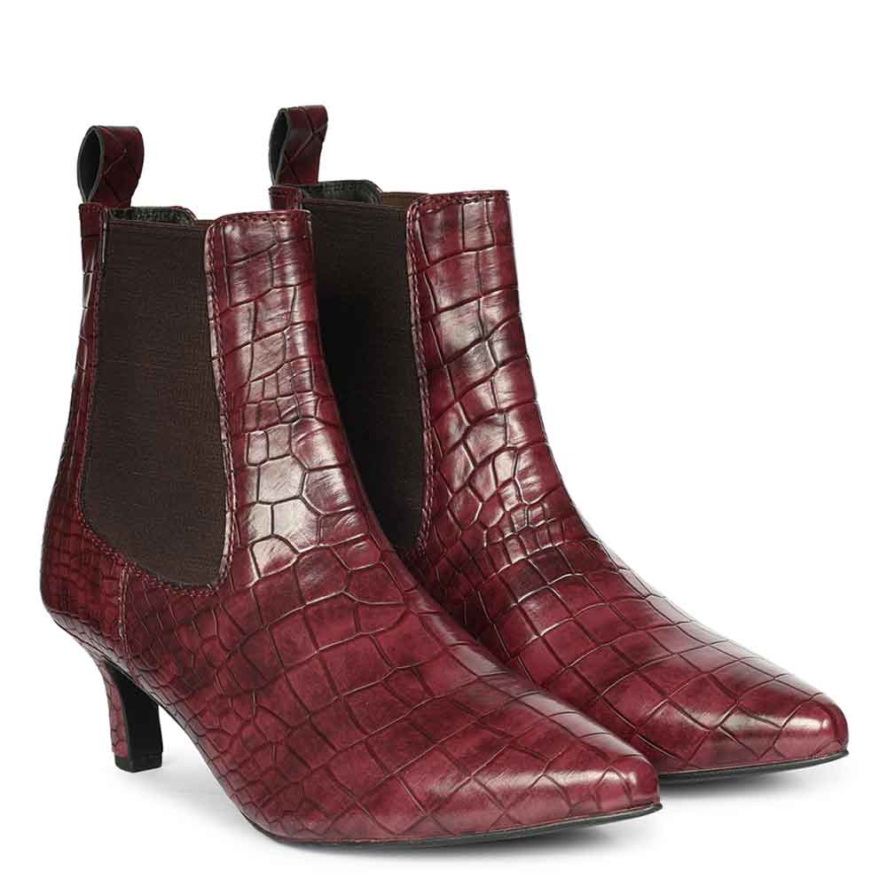 Saint Chloé Brown Print Leather Kitten Heel Ankle Boots