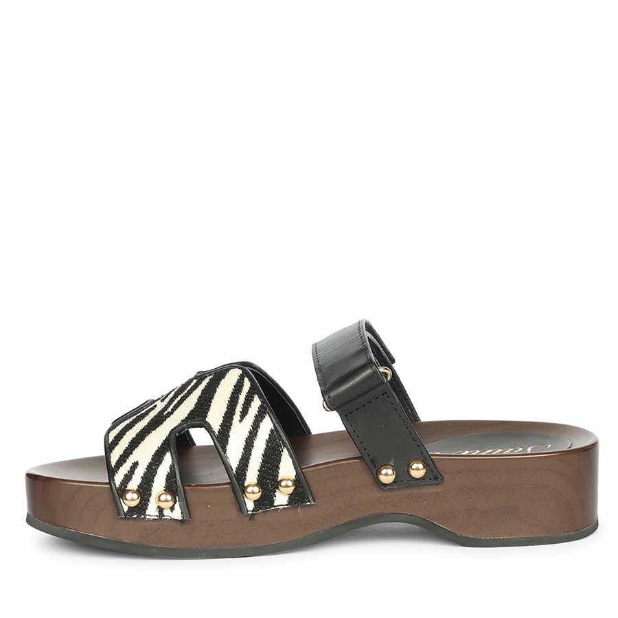 Saint Mikayla Black Leather Platform Sandals