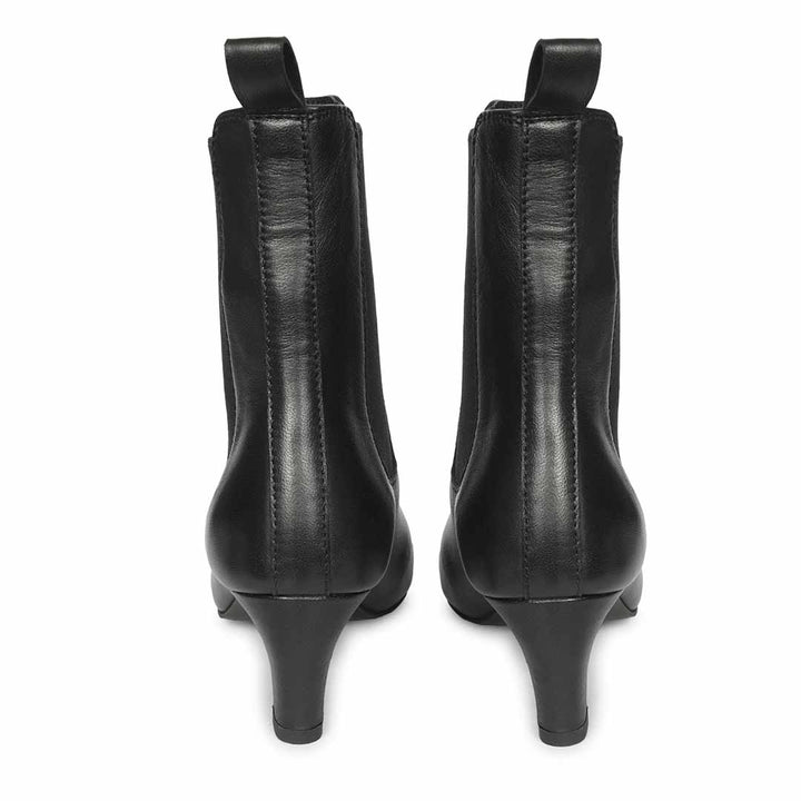 Saint Odalys Black Leather Chelsea Boots
