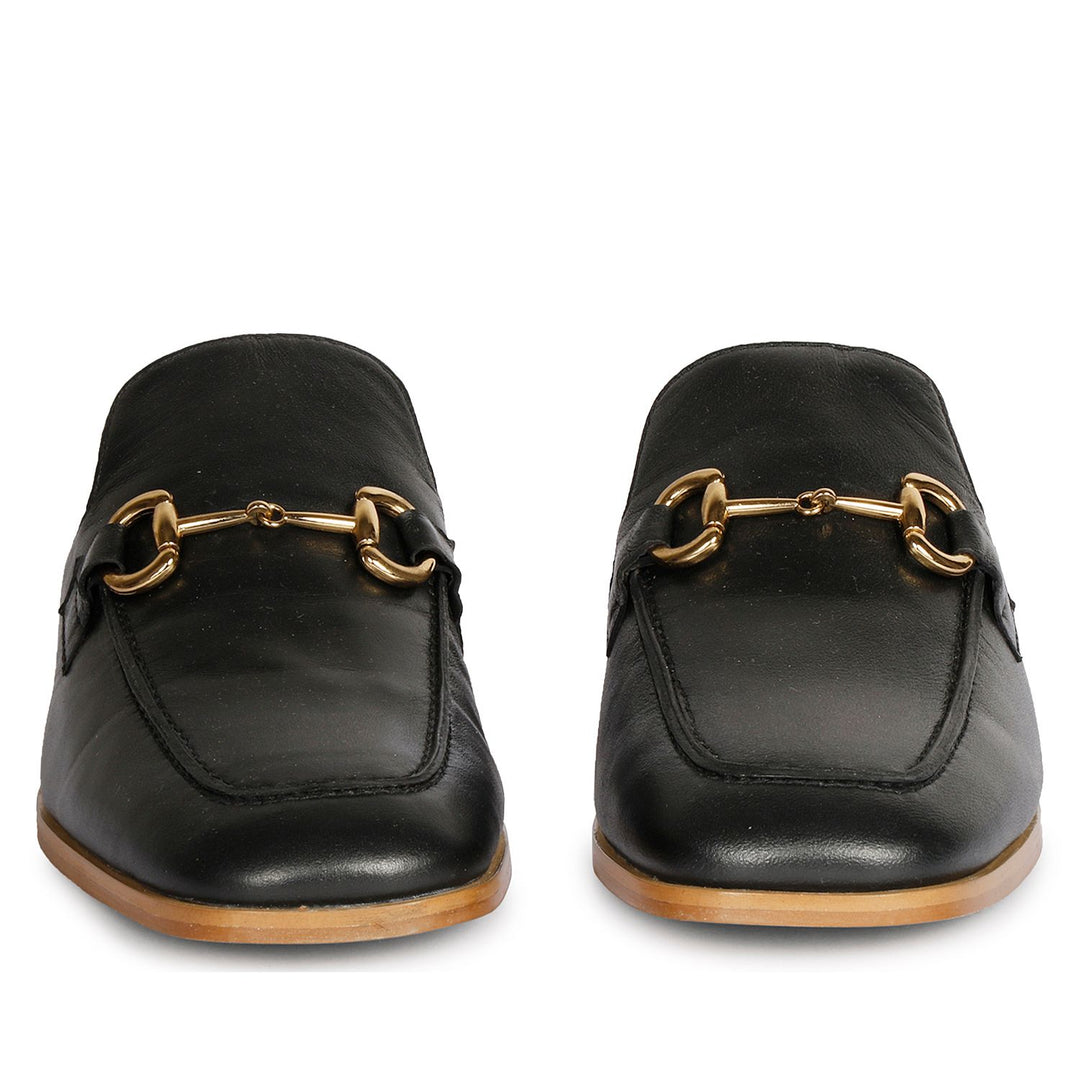 Saint Savannah Leather Black  Handcrafted Shoes