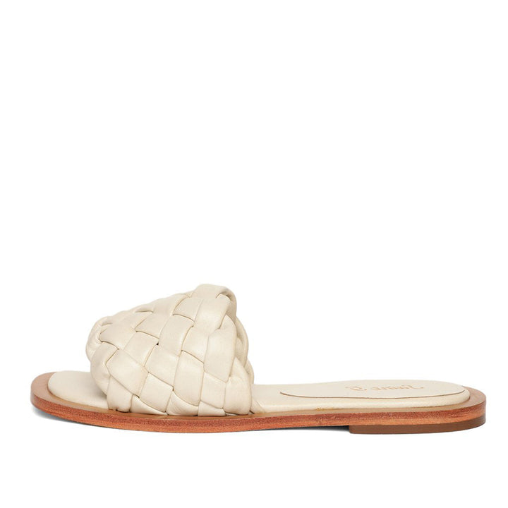 Saint Edetta White Woven Leather Sliders