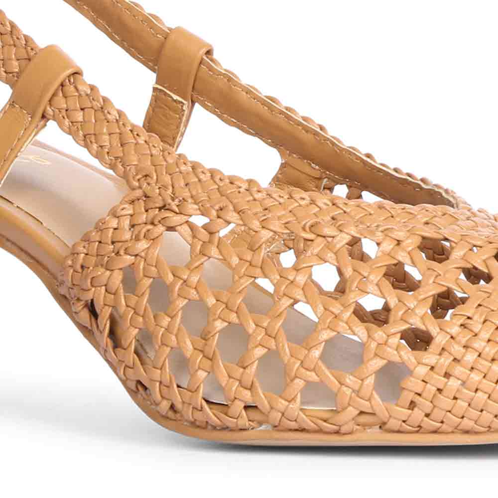 Saint Abril Tan Hand Woven Leather Pumps