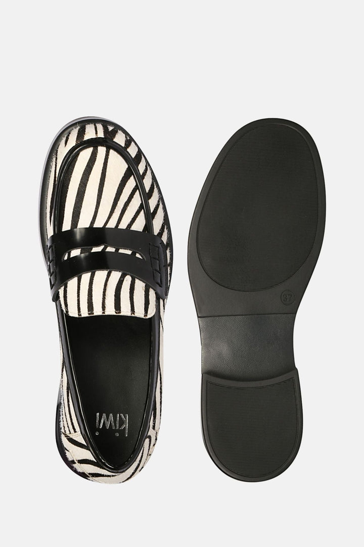 The Saint G - Zuri - Black/White Moccasins