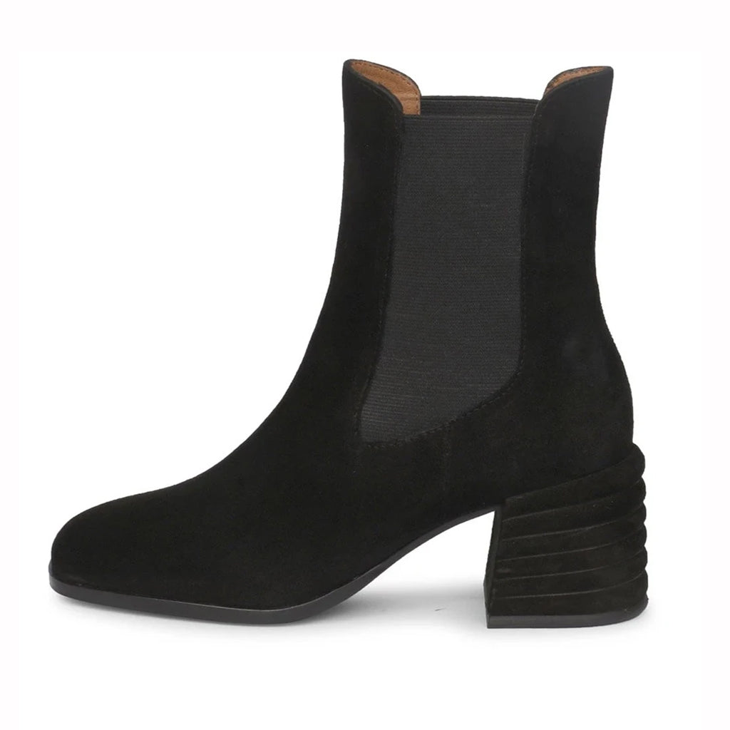 Saint Rachel Black Leather High Ankle Chelsea Boots - Timeless elegance in every step. Elevate your style with these chic and versatile boots