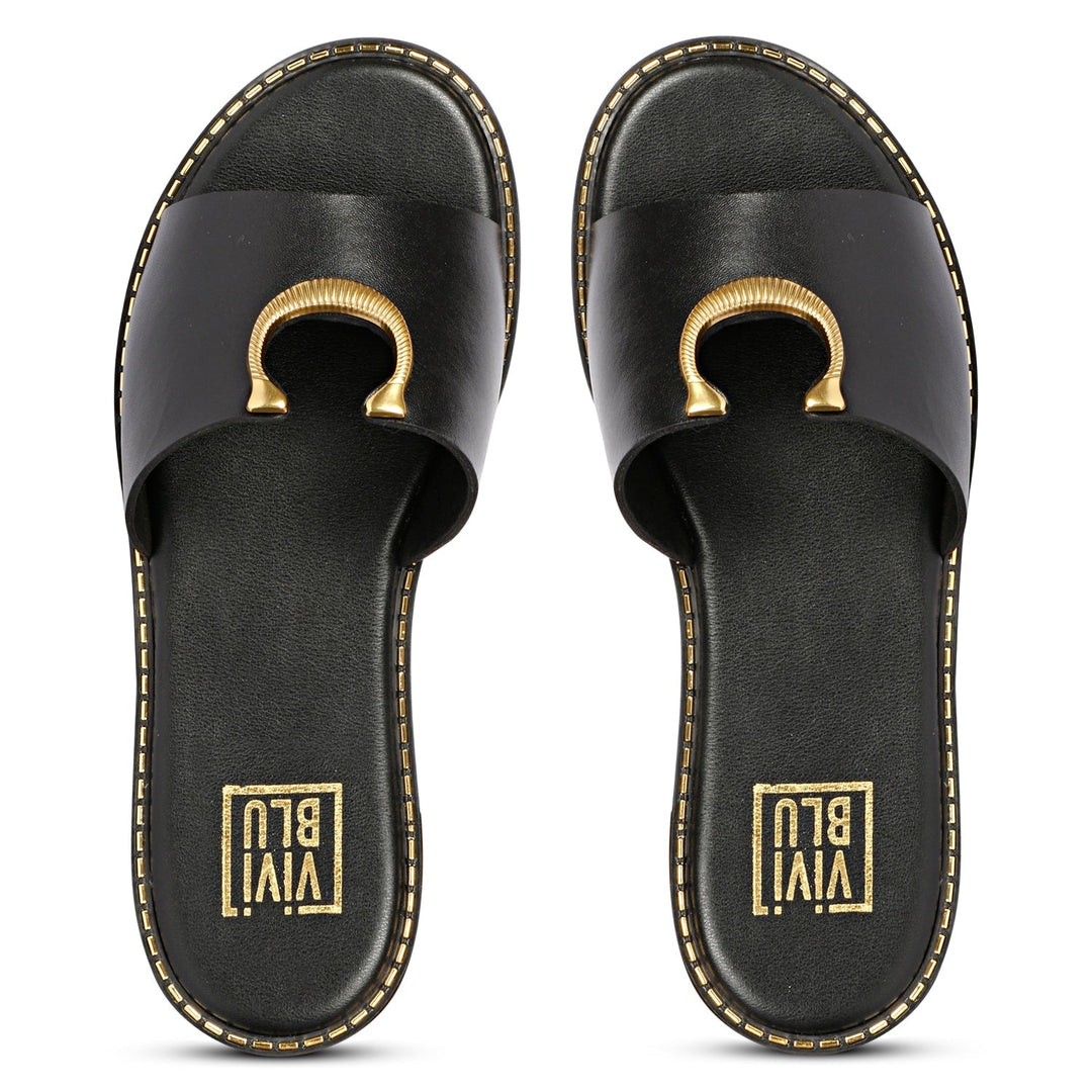 Vivi Blu - Amber Horseshoe Ornament Sandals - Black Leather