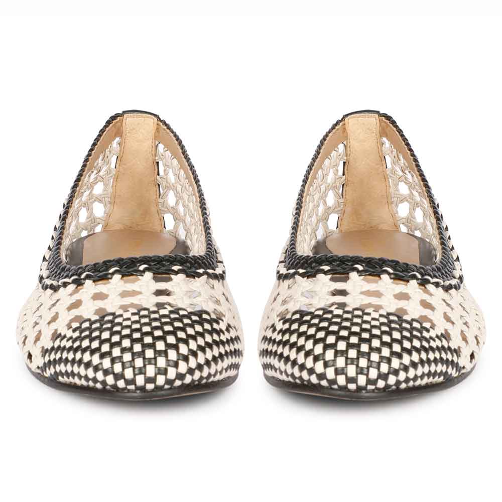 Saint Via Black & Ivory  Handcrafted Woven Leather Pumps