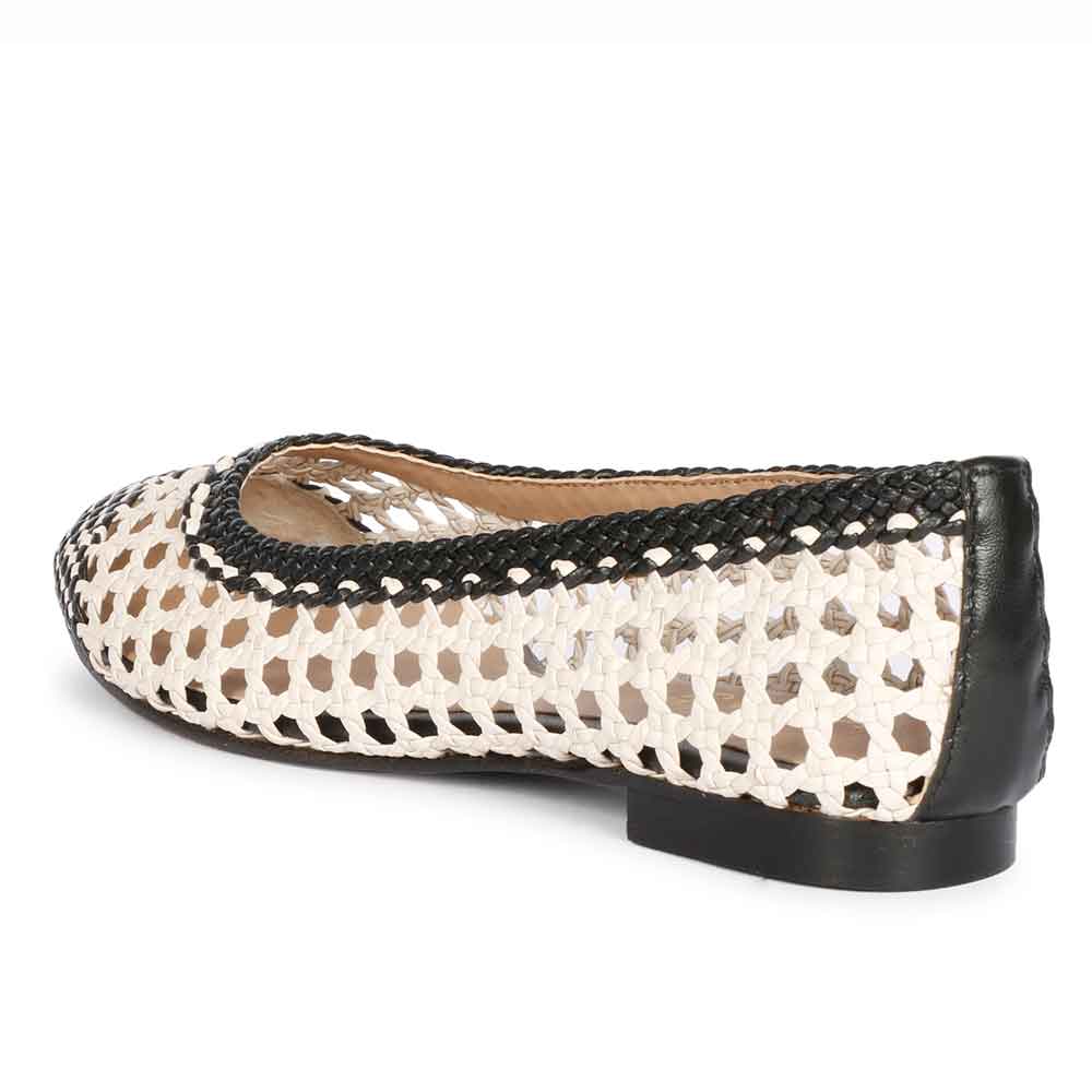 Saint Via Black & Ivory  Handcrafted Woven Leather Pumps