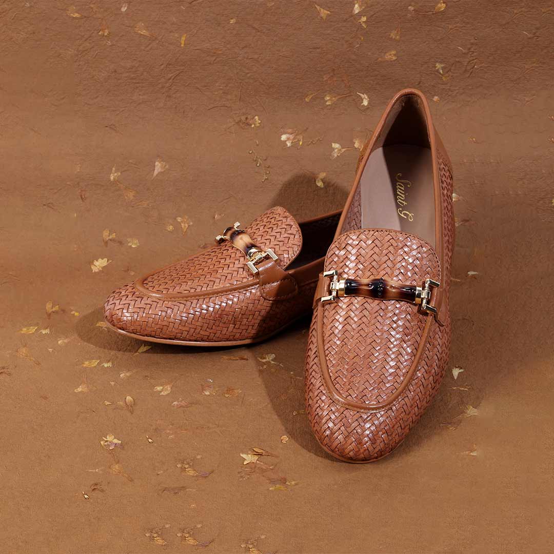 Saint Marisa Cuoio Woven Moccasins