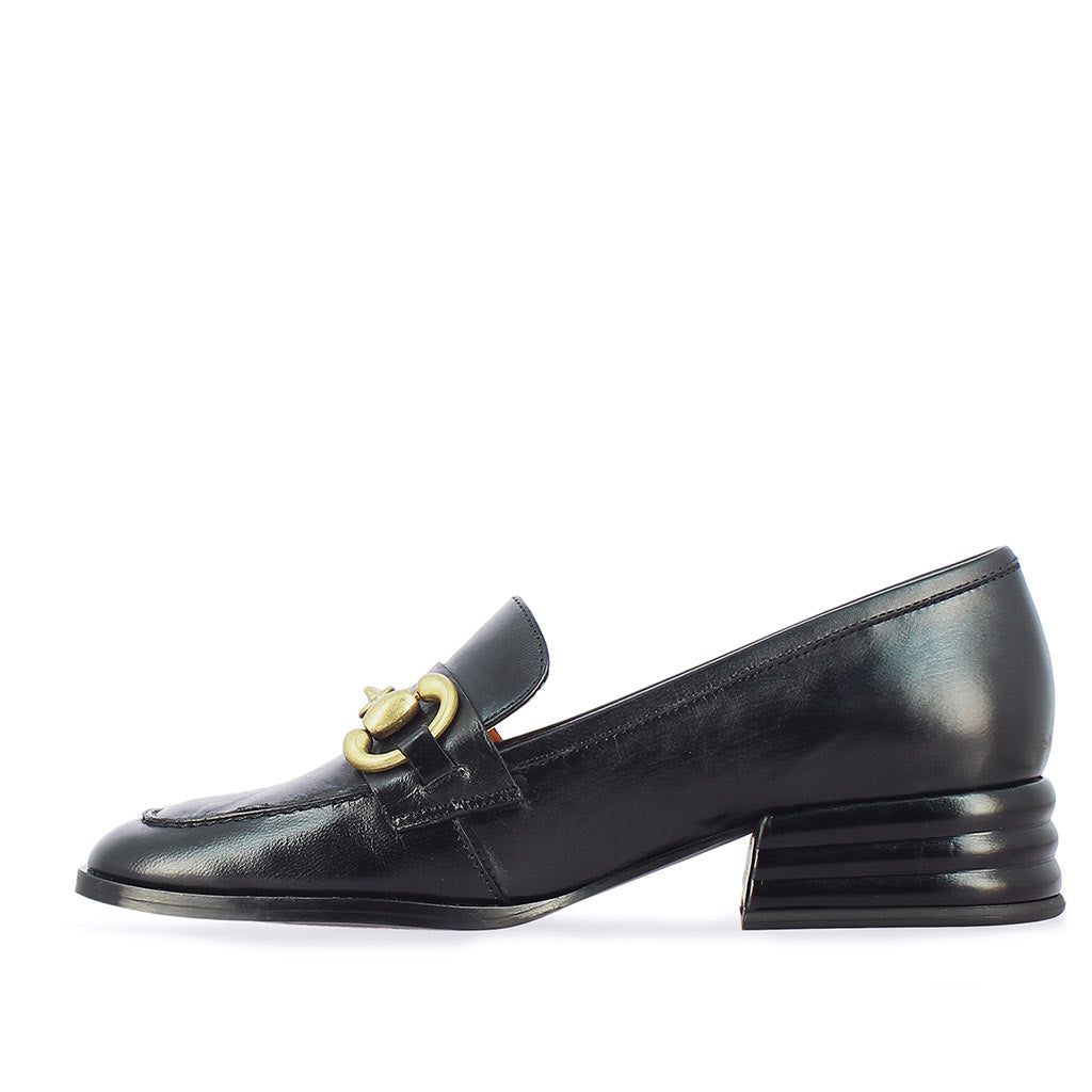 Saint Jenny Black Leather Handcrafted Moccasins