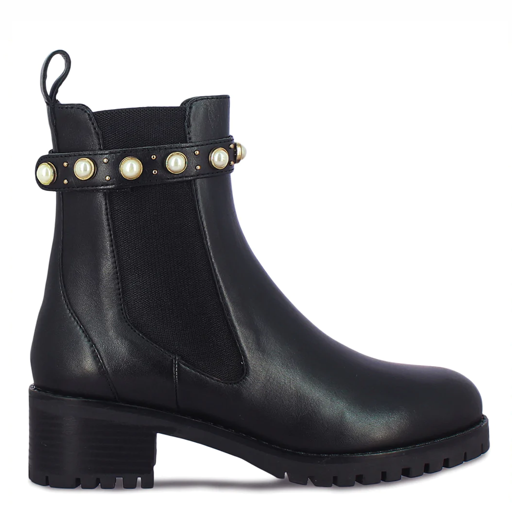 Chelsea studded 2025 ankle boots