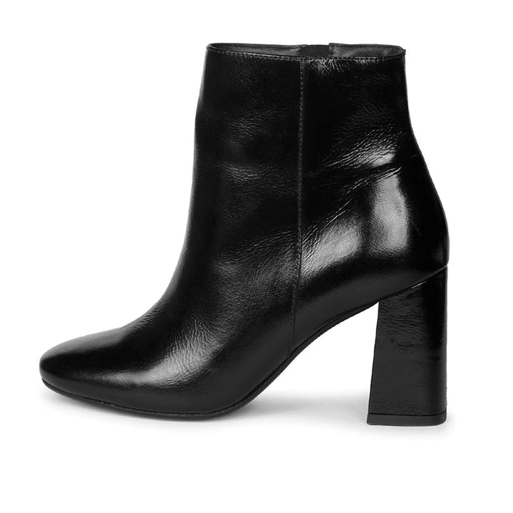 Saint Graziella Black Crackle Patent Leather Ankle Boots - SaintG India